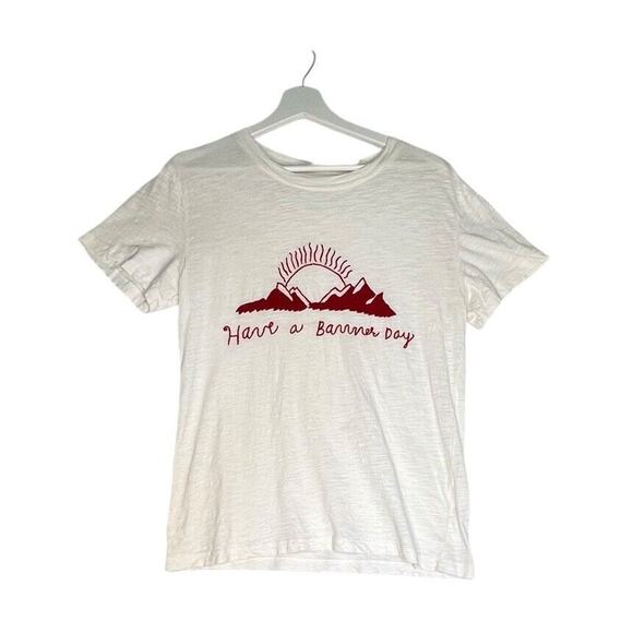 Have A BANNER DAY Sz M Off White Mountain Sun Embroidered 100% Cotton Top Tee - Picture 1 of 6